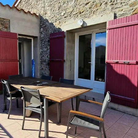 Maison Proche Clim Terrasse Parking Holiday home